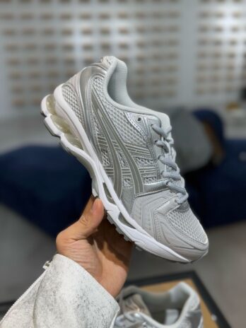 (WMNS) ASICS Gel-Kayano 14 ‘Cloud Grey Clay’ 1202A056-021