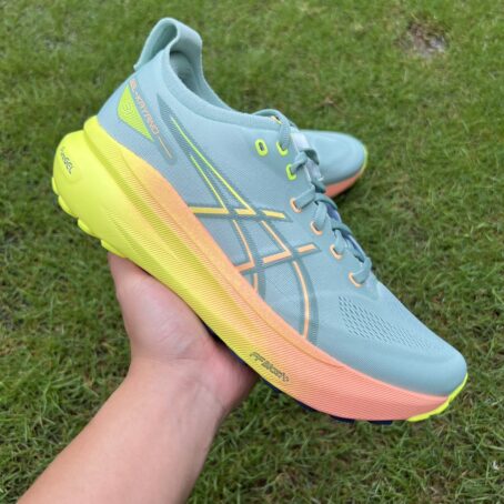Asics Gel-Kayano 31 Paris - Image 2