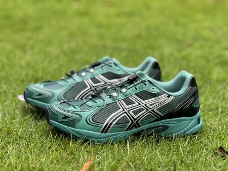 ASICCS Gel-Kahana TR V4 203A497-300 - Image 3
