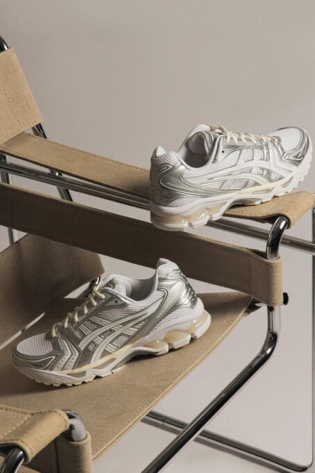 (WMNS) ASICS Gel-Kayano 14 'White Thunder Blue' 1202A056-103 - Image 3